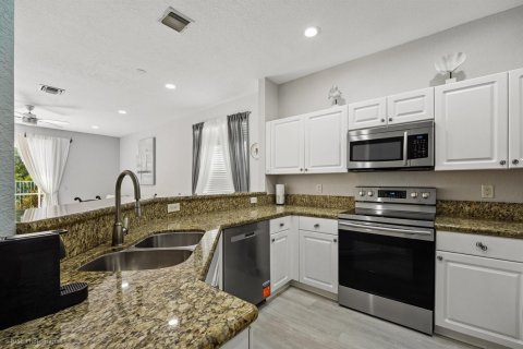 Villa ou maison à vendre à Weston, Floride: 4 chambres, 227.61 m2 № 2265561 - photo 6