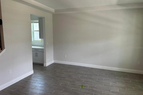 Casa en alquiler en Winter Garden, Florida, 5 dormitorios, 299.61 m2 № 1894548 - foto 5