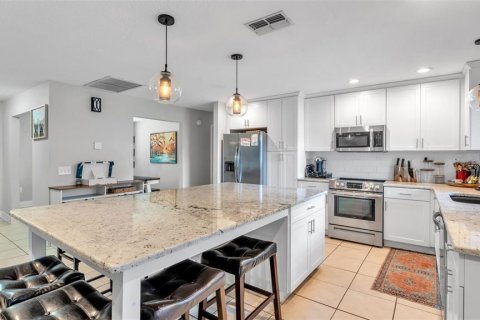Casa en venta en Lakeland, Florida, 3 dormitorios, 188.96 m2 № 1914617 - foto 14
