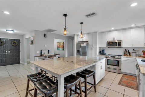 Casa en venta en Lakeland, Florida, 3 dormitorios, 188.96 m2 № 1914617 - foto 10