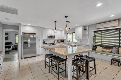 Casa en venta en Lakeland, Florida, 3 dormitorios, 188.96 m2 № 1914617 - foto 9