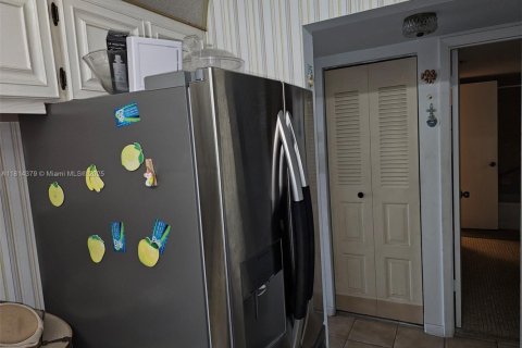 Condominio en venta en Sunrise, Florida, 1 dormitorio, 80.82 m2 № 1774488 - foto 7