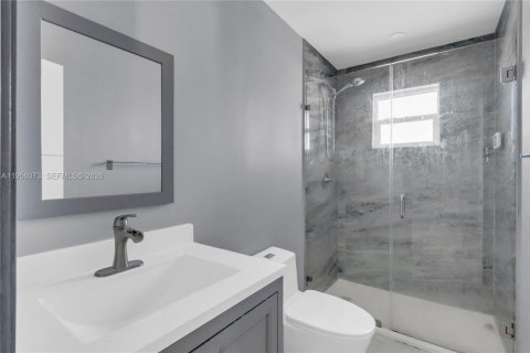 Villa ou maison à louer à Pembroke Pines, Floride: 4 chambres, 125.6 m2 № 2022187 - photo 11