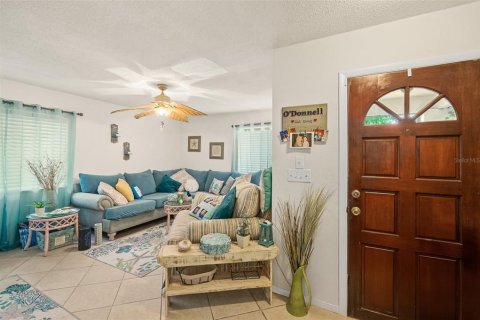 Casa en venta en Port Orange, Florida, 3 dormitorios, 132.48 m2 № 1773257 - foto 9
