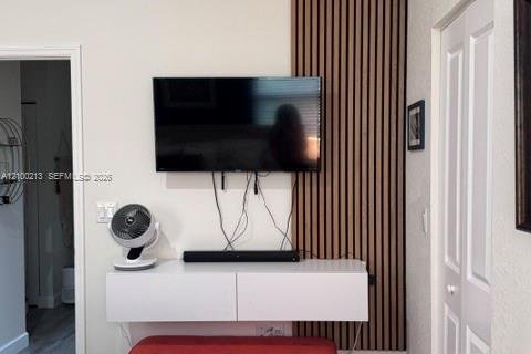 Touwnhouse à louer à Miami, Floride: 3 chambres, 128.02 m2 № 2402702 - photo 20