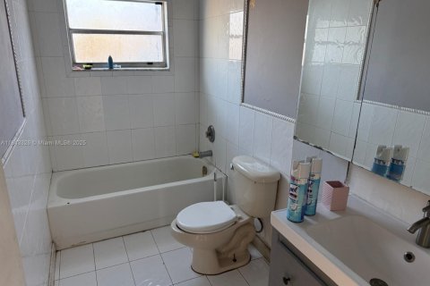 Villa ou maison à vendre à Homestead, Floride: 3 chambres, 138.98 m2 № 1838628 - photo 11