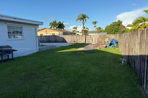 Villa ou maison à vendre à Homestead, Floride: 3 chambres, 138.98 m2 № 1838628 - photo 3