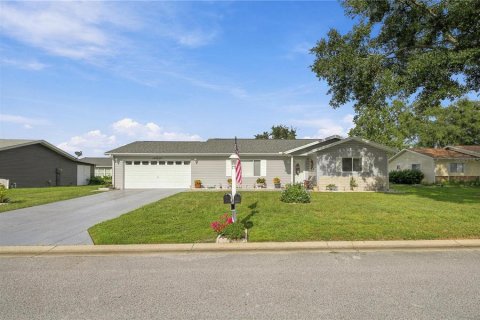 Casa en Summerfield, Florida 2 dormitorios, 125.98 m2 № 2385854