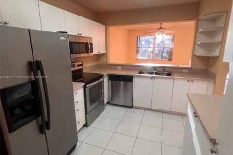 Adosado en venta en Sunrise, Florida, 3 dormitorios, 134.52 m2 № 1828902 - foto 4