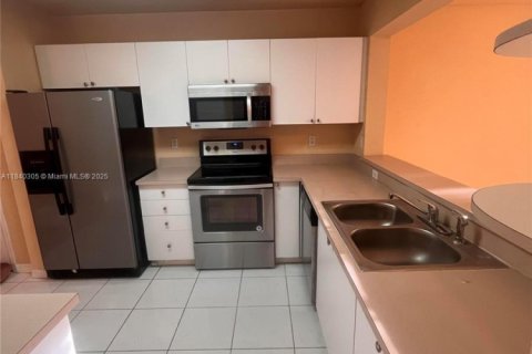 Adosado en venta en Sunrise, Florida, 3 dormitorios, 134.52 m2 № 1828902 - foto 5