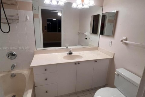 Adosado en venta en Sunrise, Florida, 3 dormitorios, 134.52 m2 № 1828902 - foto 12