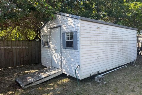 Immobilier commercial à vendre à Miami, Floride: 111.67 m2 № 2051518 - photo 6