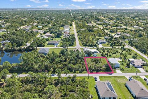 Land in Port Charlotte, Florida № 2367351