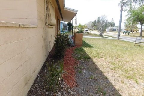 House in Venice, Florida 2 bedrooms, 94.2 sq.m. № 2203342 - photo 24
