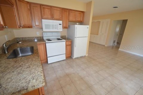 House in Venice, Florida 2 bedrooms, 94.2 sq.m. № 2203342 - photo 7