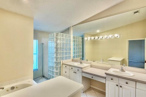 Villa ou maison à vendre à Port St. Lucie, Floride: 3 chambres, 151.8 m2 № 2245888 - photo 20