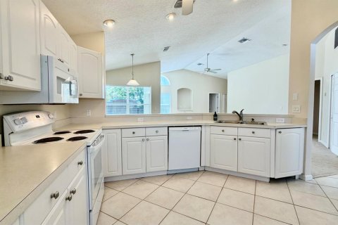 Villa ou maison à vendre à Port St. Lucie, Floride: 3 chambres, 151.8 m2 № 2245888 - photo 10