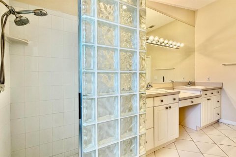 Villa ou maison à vendre à Port St. Lucie, Floride: 3 chambres, 151.8 m2 № 2245888 - photo 22