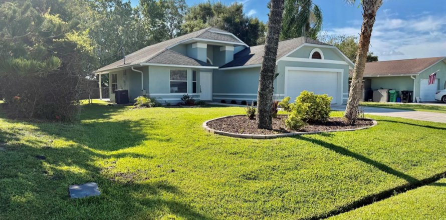 Villa ou maison à Port St. Lucie, Floride 3 chambres, 151.8 m2 № 2245888