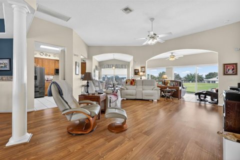 Villa ou maison à louer à Leesburg, Floride: 2 chambres, 204.38 m2 № 2347885 - photo 15