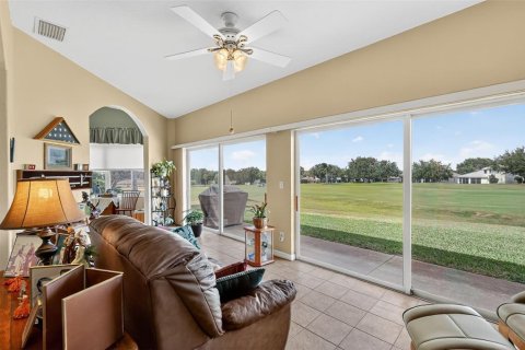 Villa ou maison à louer à Leesburg, Floride: 2 chambres, 204.38 m2 № 2347885 - photo 24