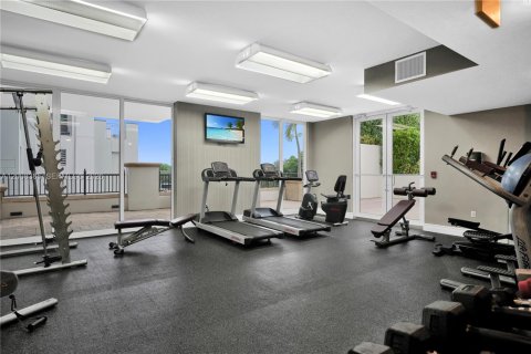 Купить кондоминиум в Корал-Гейблс, Флорида 2 спальни, 90.12м2, № 2090677 - фото 29