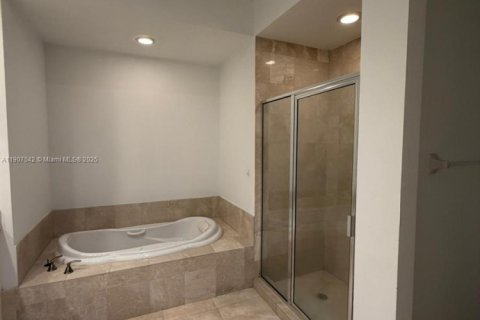 Copropriété à vendre à North Miami, Floride: 2 chambres, 167.32 m2 № 1969559 - photo 14