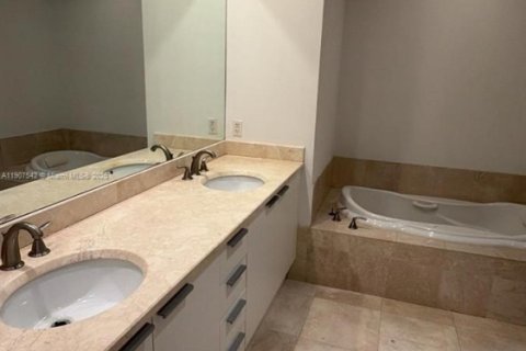 Copropriété à vendre à North Miami, Floride: 2 chambres, 167.32 m2 № 1969559 - photo 9