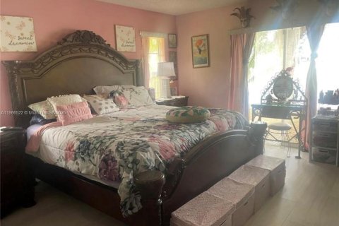 Купить виллу или дом в Дейви, Флорида 3 спальни, 149.39м2, № 1921838 - фото 27