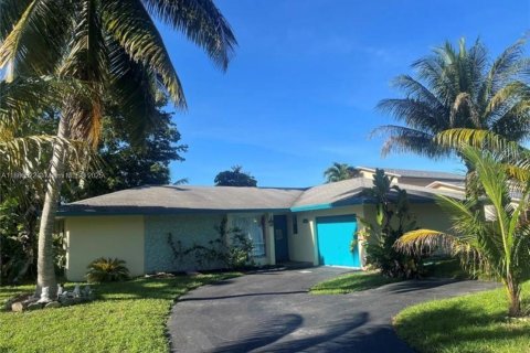 Купить виллу или дом в Дейви, Флорида 3 спальни, 149.39м2, № 1921838 - фото 1