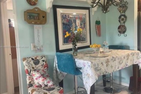 Купить виллу или дом в Дейви, Флорида 3 спальни, 149.39м2, № 1921838 - фото 17