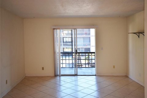 Condominio en venta en Gainesville, Florida, 2 dormitorios, 93.18 m2 № 1554446 - foto 7