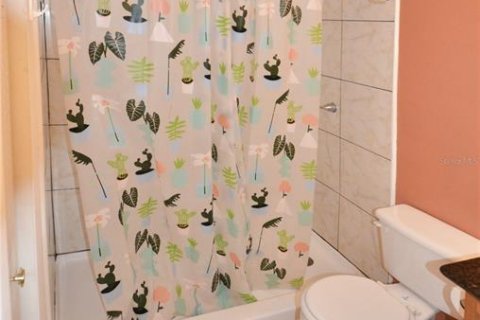 Condominio en venta en Gainesville, Florida, 2 dormitorios, 93.18 m2 № 1554446 - foto 14