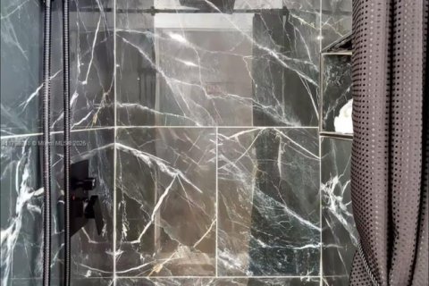 Copropriété à louer à Hollywood, Floride: 1 chambre, 50.54 m2 № 1960001 - photo 16