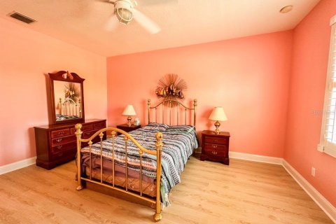 Townhouse in Sarasota, Florida 3 bedrooms, 171.5 sq.m. № 1826172 - photo 8