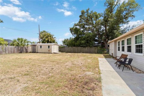 House in Port Charlotte, Florida 2 bedrooms, 84.08 sq.m. № 1769744 - photo 27