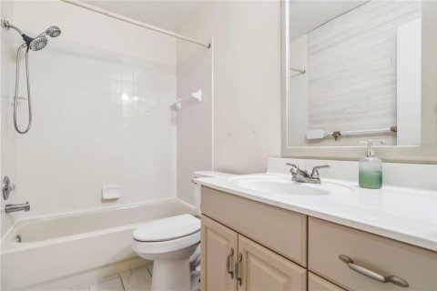 House in Port Charlotte, Florida 2 bedrooms, 84.08 sq.m. № 1769744 - photo 17