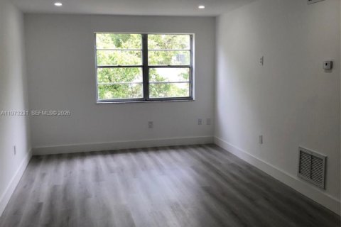 Copropriété à louer à Palmetto Bay, Floride: 1 chambre, 61.69 m2 № 2040921 - photo 2