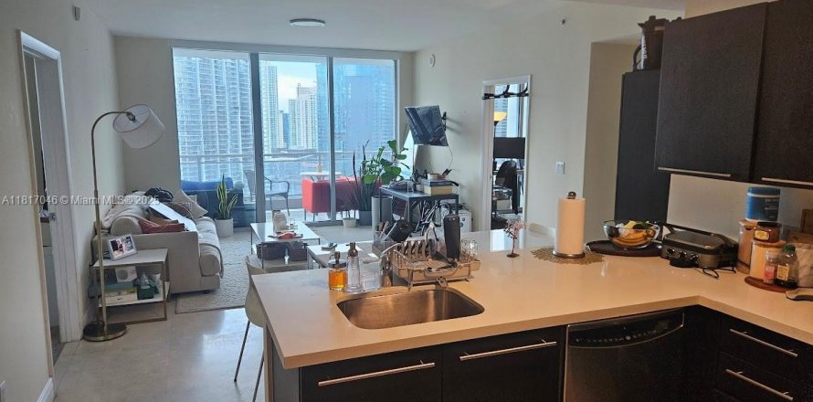 Condo in Miami, Florida, 2 bedrooms  № 1785686