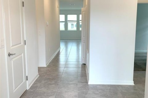 Villa ou maison à louer à Kissimmee, Floride: 4 chambres, 171.22 m2 № 2391386 - photo 12