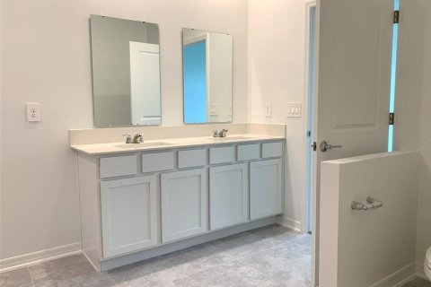 Villa ou maison à louer à Kissimmee, Floride: 4 chambres, 171.22 m2 № 2391386 - photo 14