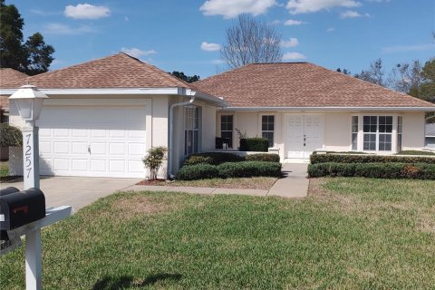 House in Ocala, Florida 2 bedrooms, 128.11 sq.m. № 2138864