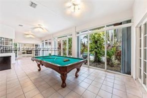 Снять в аренду виллу или дом в Майами, Флорида 5 спален, 370.77м2, № 2002413 - фото 7