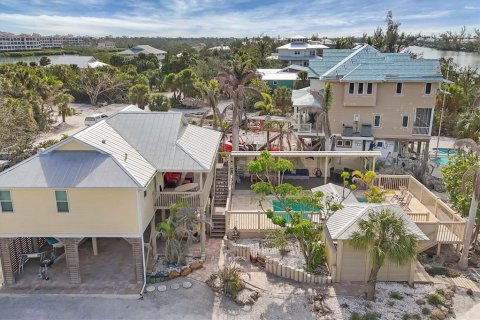 Villa ou maison à vendre à Placida, Floride: 2 chambres, 117.43 m2 № 1517568 - photo 4