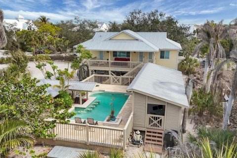 Villa ou maison à vendre à Placida, Floride: 2 chambres, 117.43 m2 № 1517568 - photo 1
