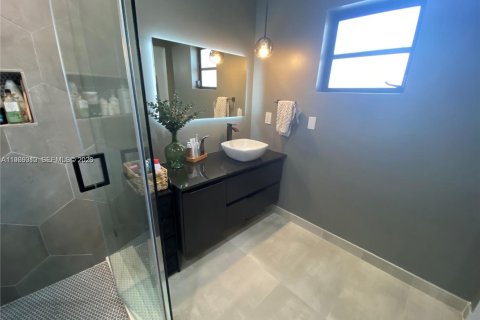 Appartement à louer à Miami, Floride: 2 chambres, 98.01 m2 № 2027568 - photo 24