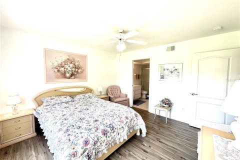 Copropriété à louer à Lake Suzy, Floride: 2 chambres, 106.84 m2 № 1827215 - photo 13