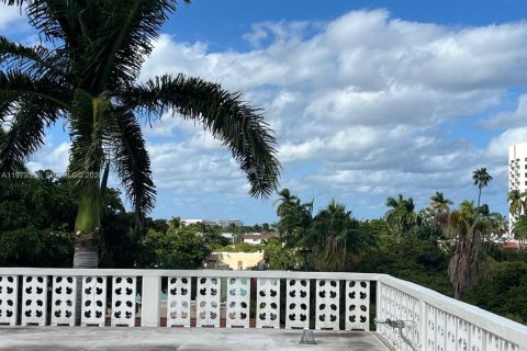 Apartment in Miami Beach, Florida 1 bedroom, 60.01 sq.m. № 2036439 - photo 23