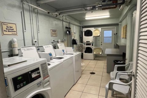 Apartment in Miami Beach, Florida 1 bedroom, 60.01 sq.m. № 2036439 - photo 22