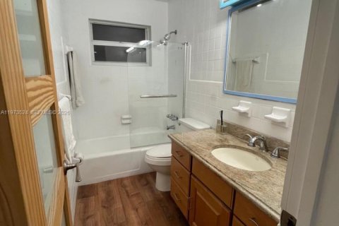 Apartment in Miami Beach, Florida 1 bedroom, 60.01 sq.m. № 2036439 - photo 14